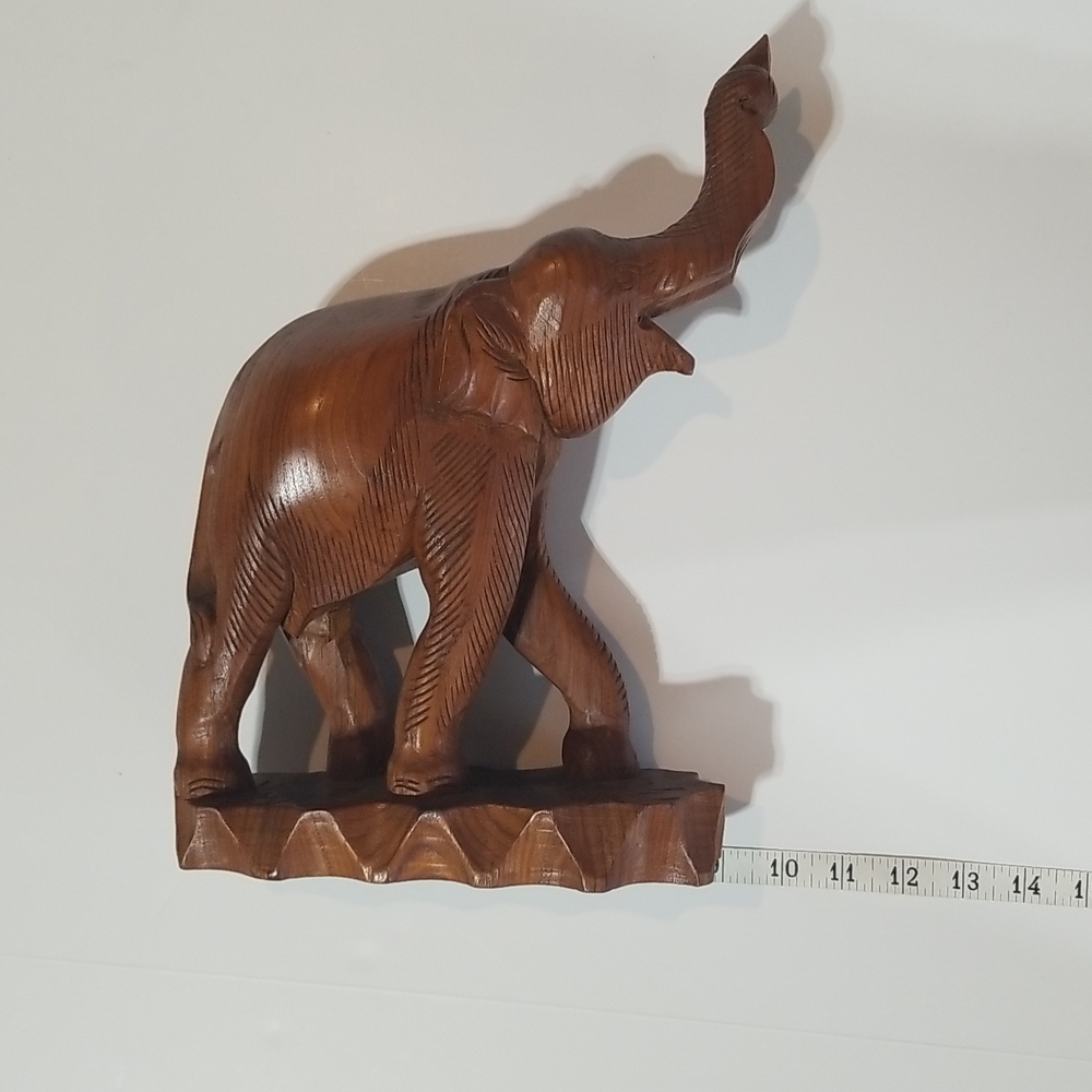 VINTAGE 14" Wooden Chunky Trunks Up Elephant on Attached Base - Picture 11 of 11
